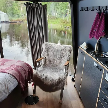 Aurorahut, Overwater Hut